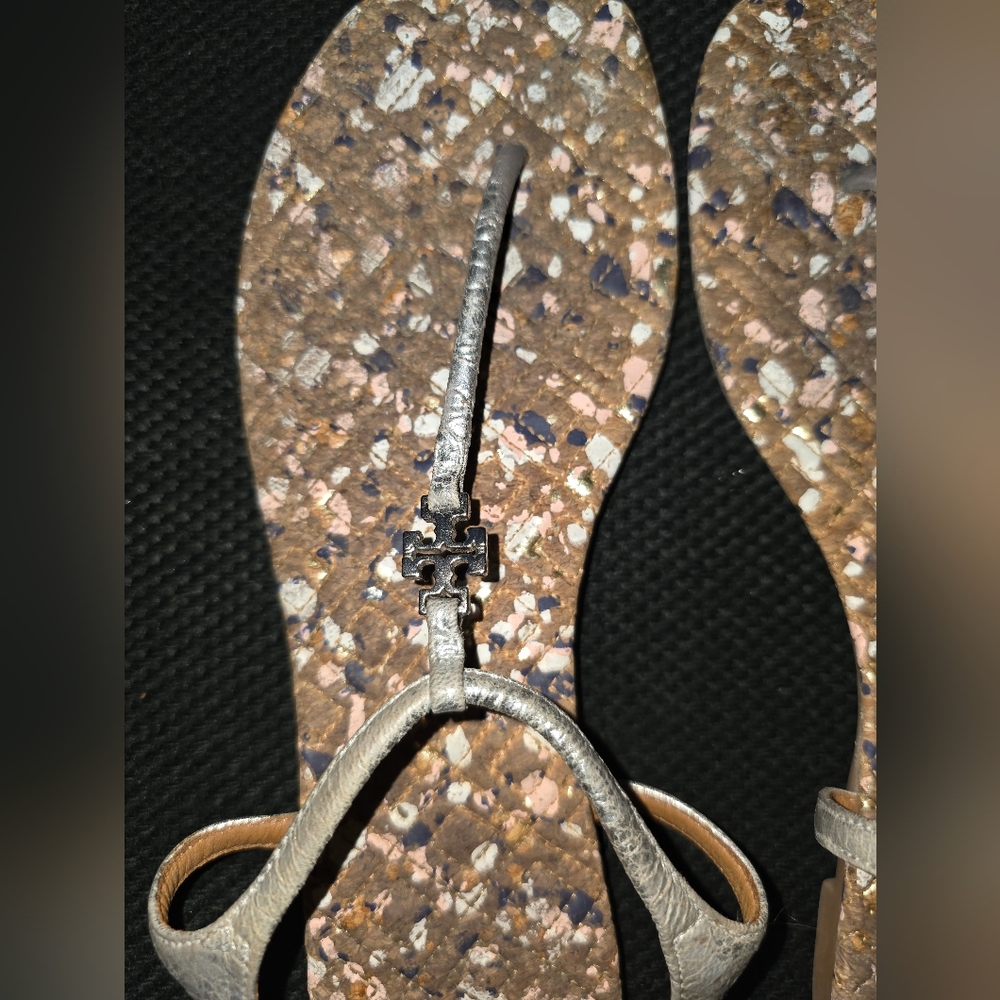 Tory Burch Tan and Brown Sandals - Picture 2 of 3